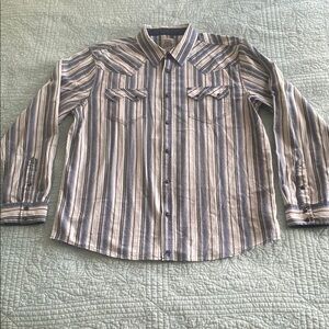 Brad Paisley’s Moonshine Spirit Button Down Shirt